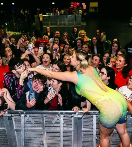 Image 2008364 from Caity Baser