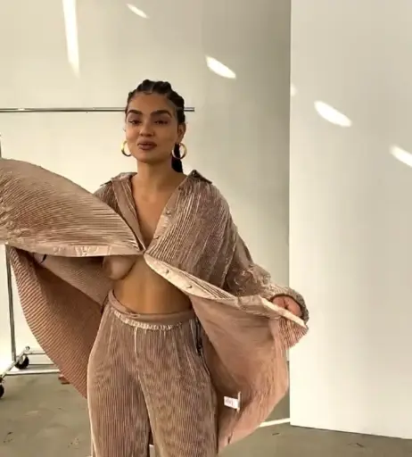 Image 11953355 from Chanel Watkins / TheeeRealChanel / Cee_Weezyy