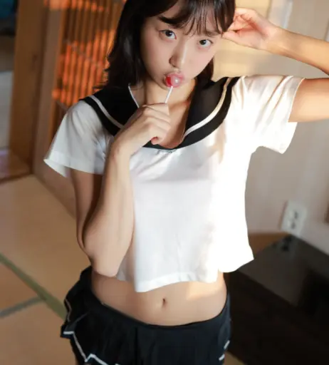 Image 11952522 from Eunji Pyoapple