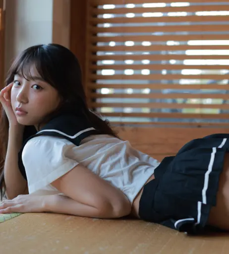 Image 11952540 from Eunji Pyoapple