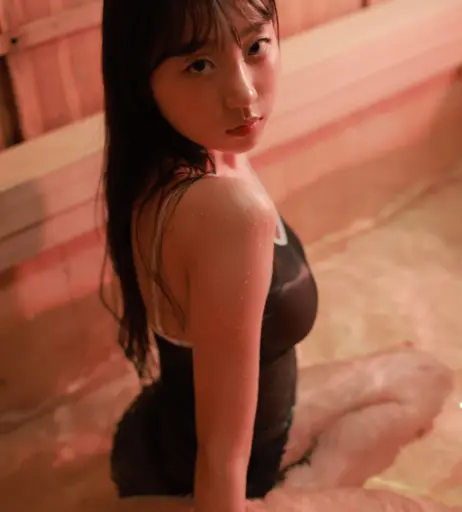 Image 11952576 from Eunji Pyoapple