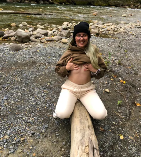 Image 11952323 from Verysmolhat