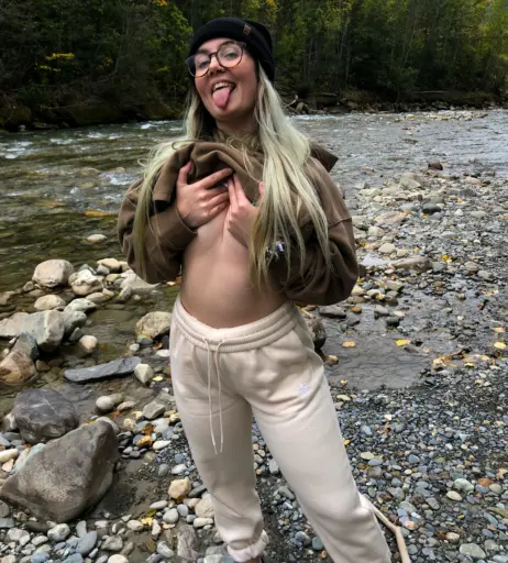 Image 11952332 from Verysmolhat