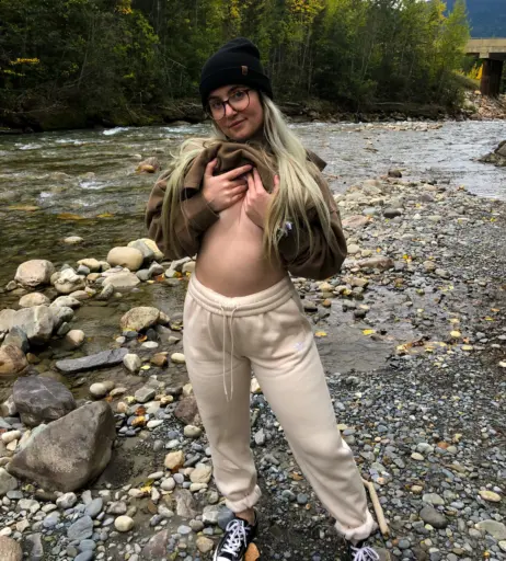 Image 11952331 from Verysmolhat