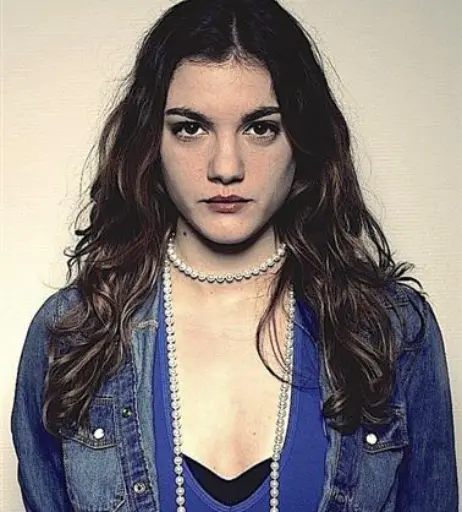 Image 11959024 from Déborah Révy