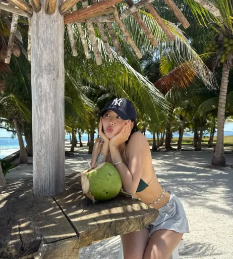 Image 11961157 from jooshica