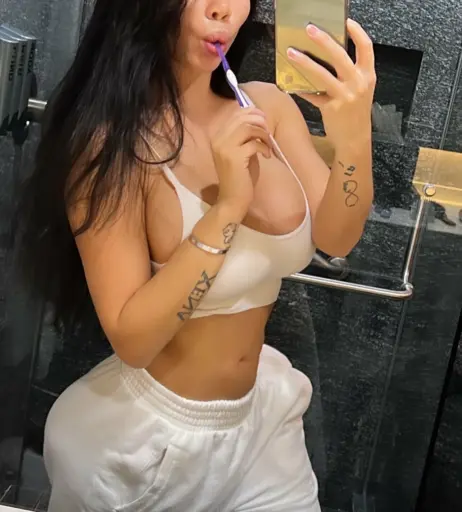 Image 11963811 from Victoria June