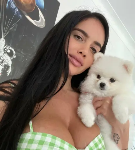 Image 11963802 from Victoria June