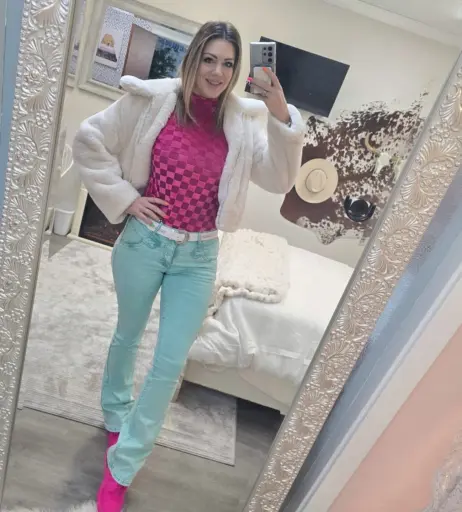 Image 11971886 from Bikinibee Kitana