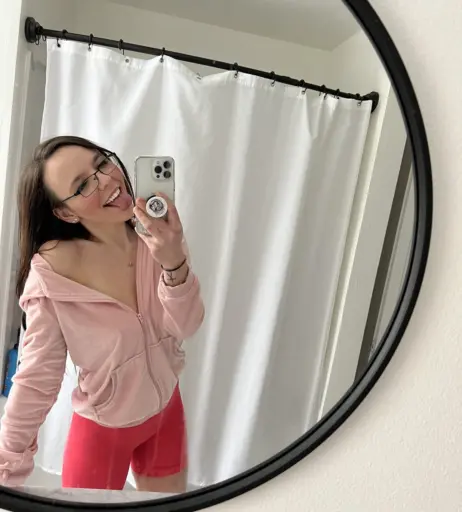 Image 11970763 from glassescutie24