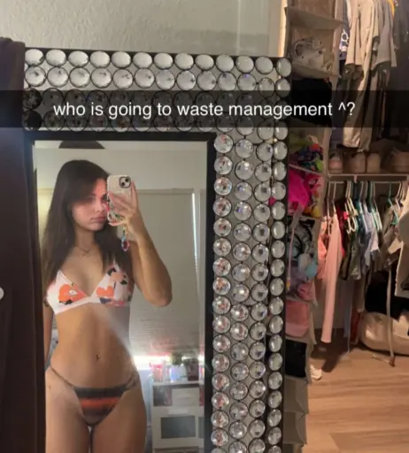 Image 11944512 from Skillsawww / skilahblue