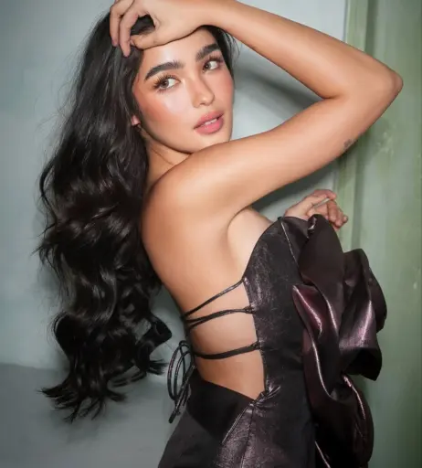 Image 11941307 from Andrea Brillantes / Blythe