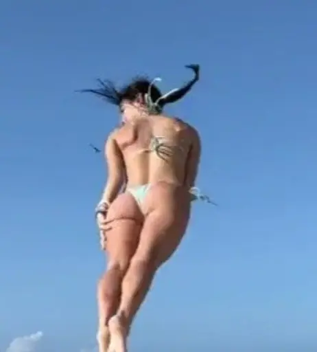 Image 11943389 from Charli D&#039;Amelio / Charli Damelio