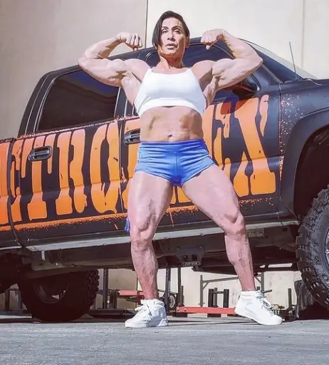 Image 11915116 from MuscleMilfSusanKay / Susan Kay