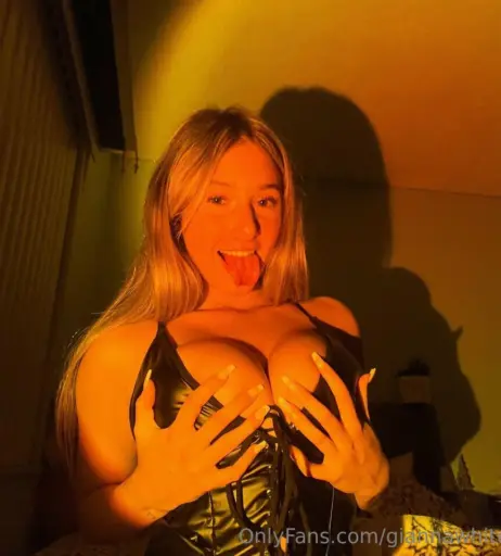 Image 11927777 from Gianna Conte