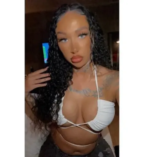 Image 11920170 from Badgalamii / badgalames / officialamyburton / emikeoghx