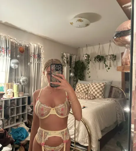 Image 11922903 from xxsarabrooksxx | sarabrooks444 | xxlilylynnxx