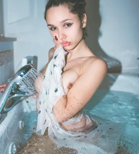 Image 11929637 from eris_jstr / eris_sg_ / erisverba