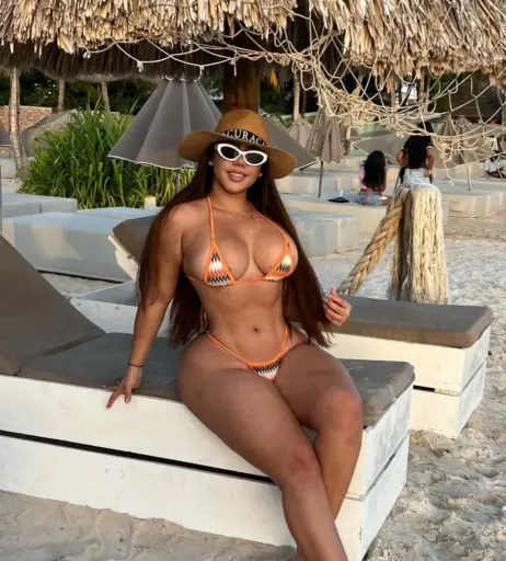 Image 11934394 from __rv99 / rv / romerov / Rashel Valentina