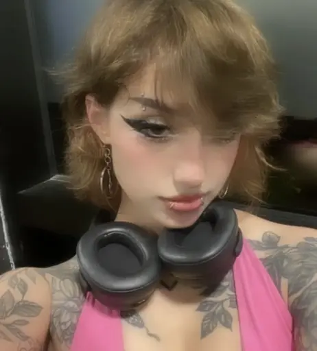 Image 11937273 from Redroomromance / Pinkroomromance / Rozr