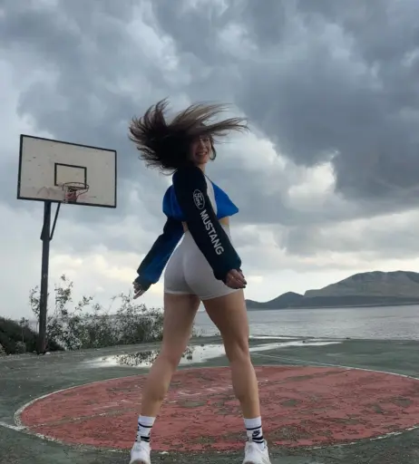 Image 11936430 from Merve Elmas / mrv.lms