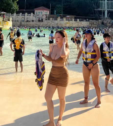 Image 11936315 from em_mioo