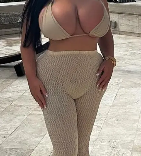 Image 11933853 from Brooke Harman/Missbustyb_x 🇬🇧🍑🍉🧜‍♀️