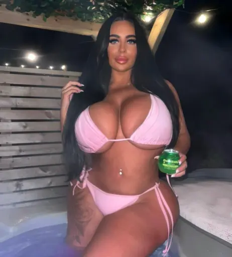 Image 11933858 from Brooke Harman/Missbustyb_x 🇬🇧🍑🍉🧜‍♀️