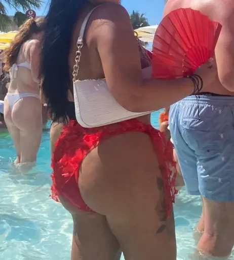 Image 11933845 from Brooke Harman/Missbustyb_x 🇬🇧🍑🍉🧜‍♀️