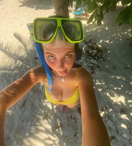 Image 11933604 from CHLOBAILEY (tiktok) / CLOELISEBAILEY (insta) / closcherries (OF)