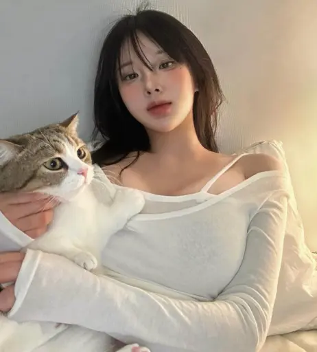 Image 11939776 from xouuuus / YUYU 유유