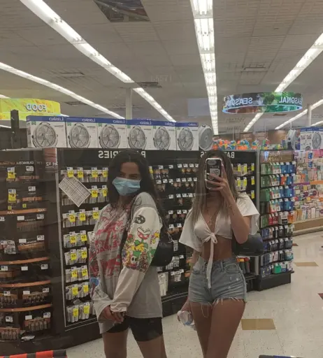 Image 11904993 from Holly Lim