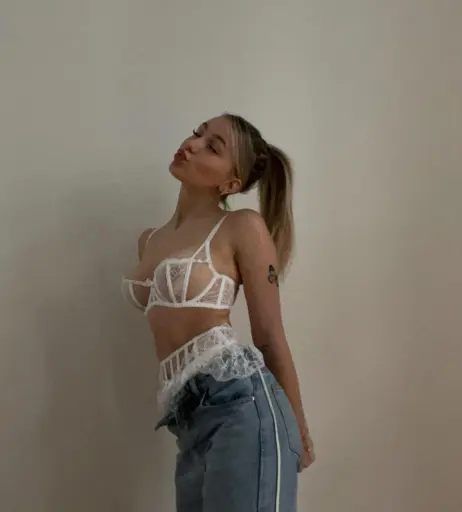 Image 11904572 from Ema Louise / xemalouise