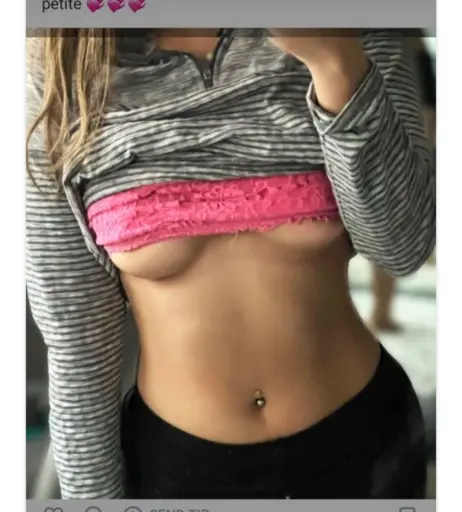 Image 11909570 from Pr3ttyfaceval / queenv007