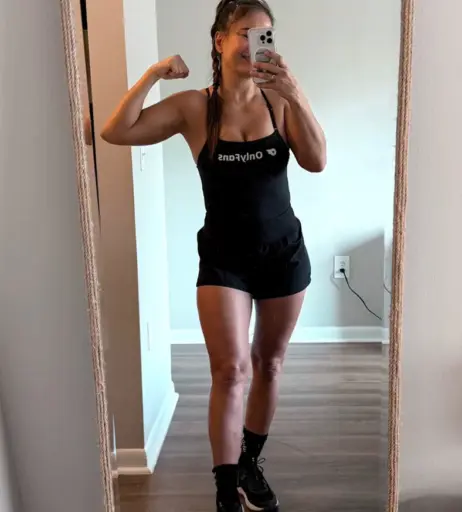 Image 11909477 from karolina kowalkiewicz / karolinaufc