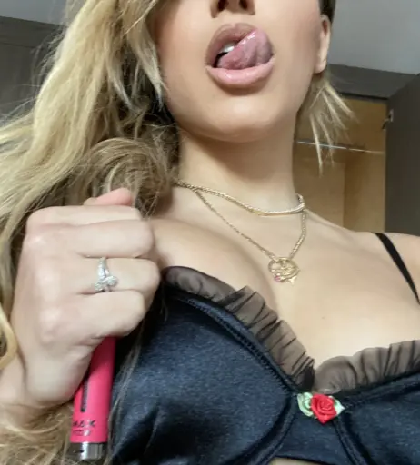 Image 11995319 from Abella Danger / abelladanger