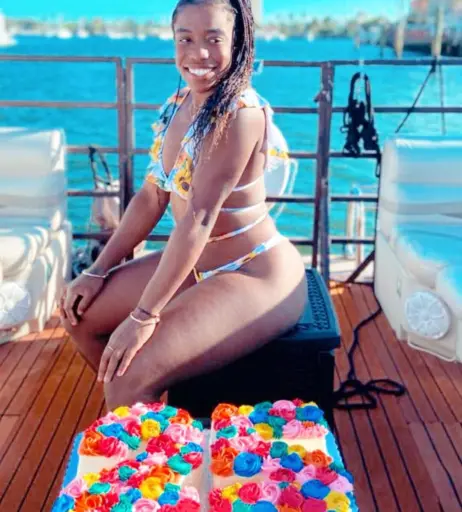 Image 11991272 from Sachia Vickery / sachiavick