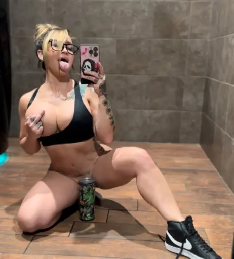 Image 11990574 from Nickie Lee