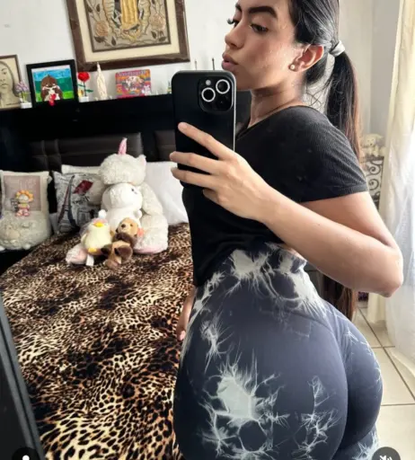 Image 11992541 from Evelyn.p.v