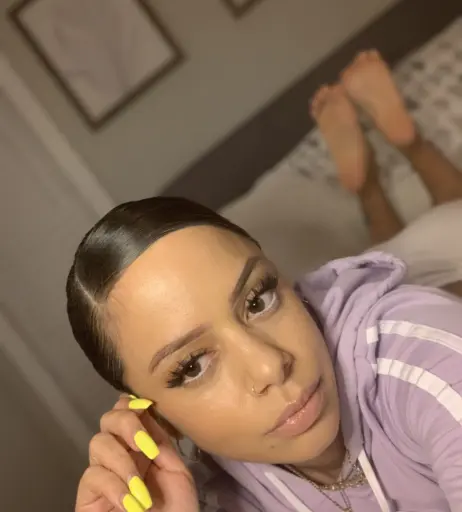 Image 11985340 from feetbymiliani