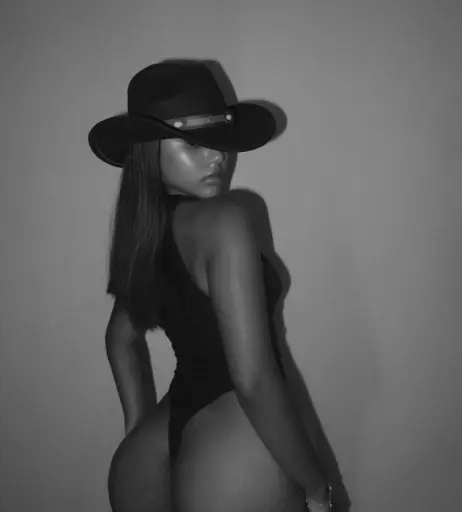 Image 11984389 from Shaniya Nisha | @shaniya_nisha