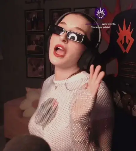 Image 11981533 from Pqueen (Turkish Streamer)