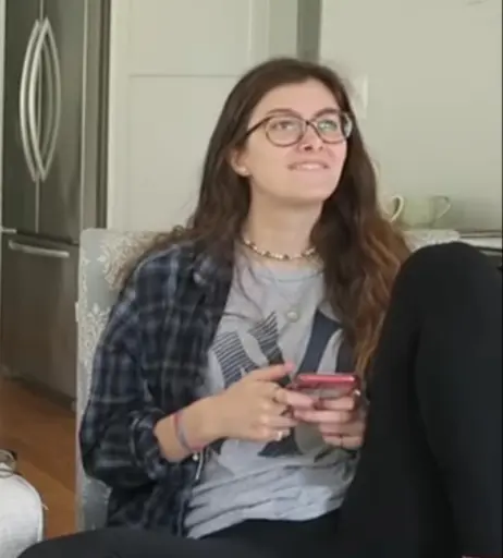 Image 11982039 from Lia Reacts / Lia_Fiore