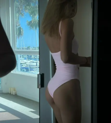 Image 11868800 from Dasha Komarova / Darya Komarova / Odarka Komarova