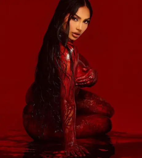 Image 11865732 from Gallienne Nabila / gallienneee