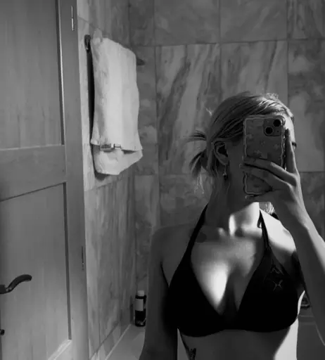 Image 11866175 from Neea Kuosmanen