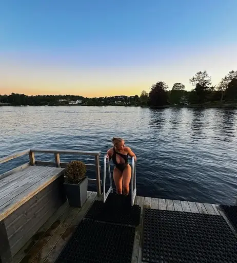 Image 11866239 from heleneelises/ Helene Elise Strom/ helenees