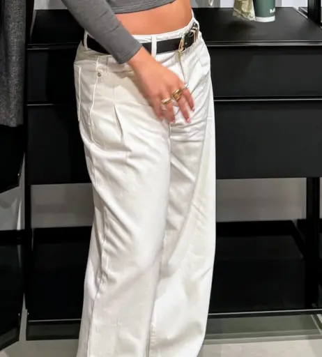 Image 11869118 from LAURA @lauramjj