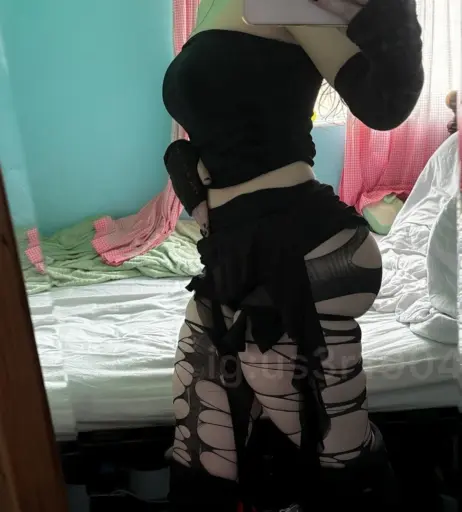 Image 11875900 from Robyn (rrr0byn / robynsnotreal)