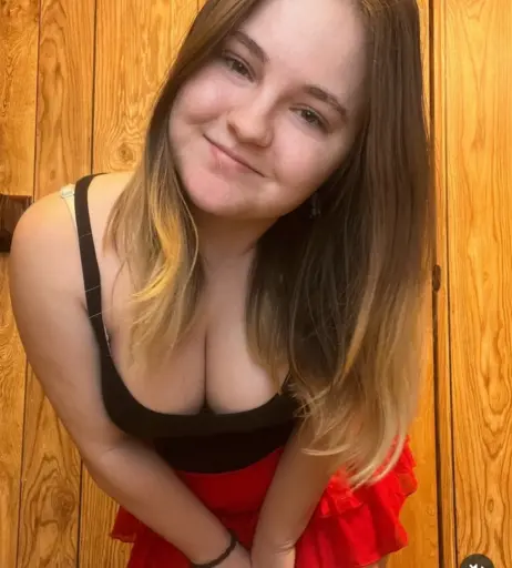 Image 11875971 from Itzgracierobbins - Gracie Robbins